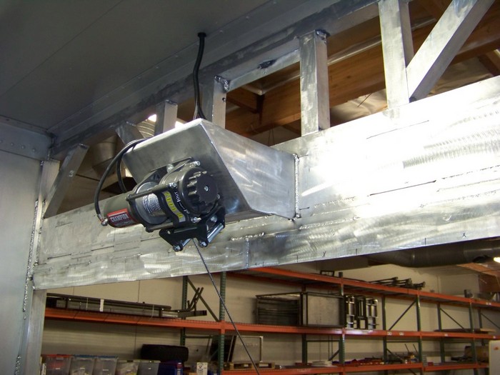 Aluminum Stacker-Widen Rear Door