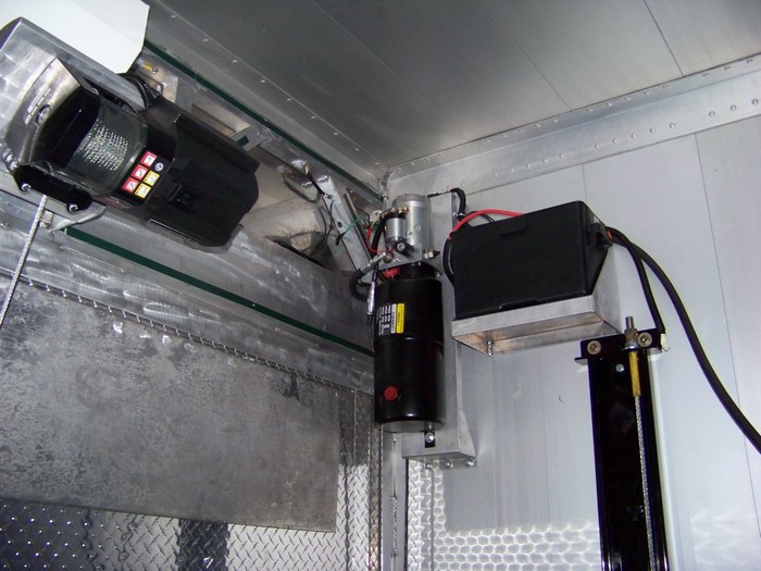 Aluminum Stacker-Widen Rear Door