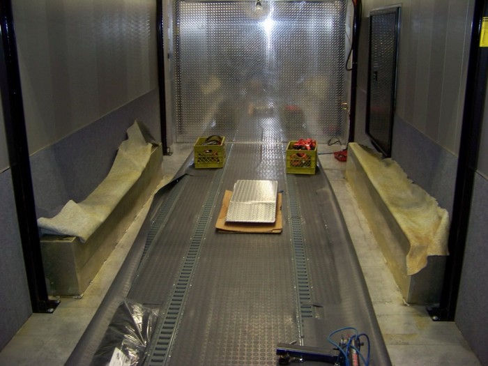 Aluminum Stacker-Widen Rear Door