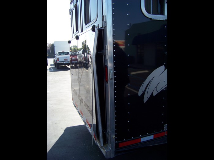 Gray-Barron 6-Horse Trailer