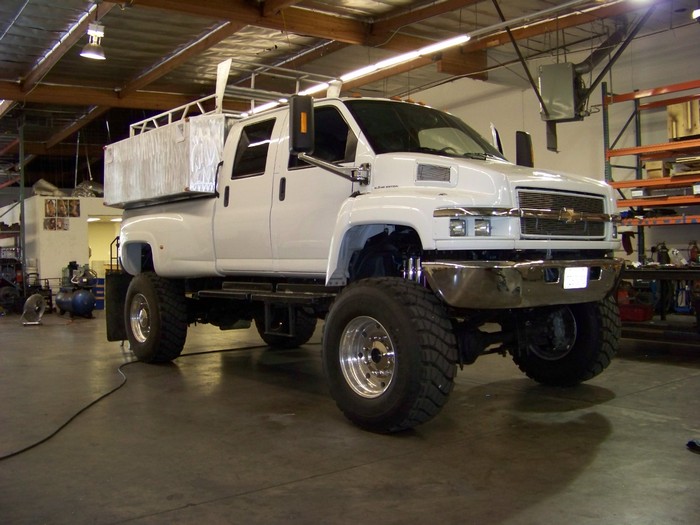 BMW Offroad Chevy Truck