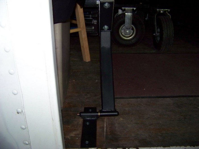 Sparkplugg Staircase Brackets